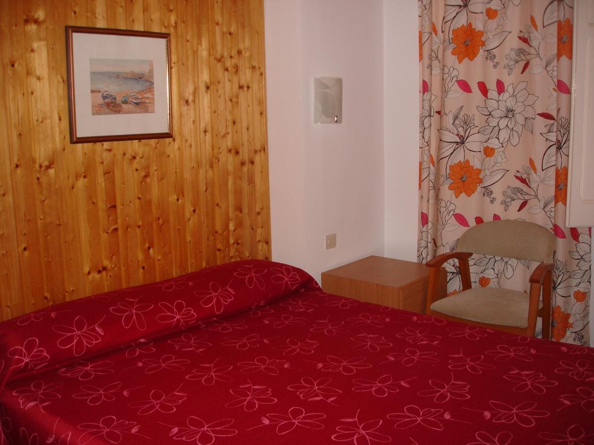 Maria Rosa Hotel Tossa de Mar Zewnętrze zdjęcie