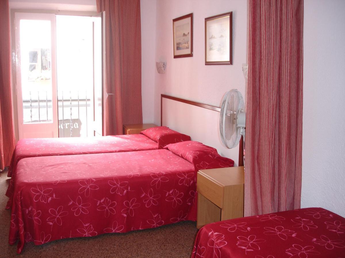 Maria Rosa Hotel Tossa de Mar Zewnętrze zdjęcie
